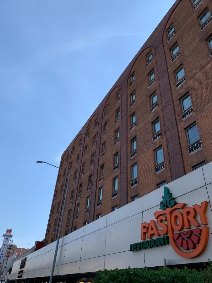 Fastos Hotel モンテレー エクステリア 写真
