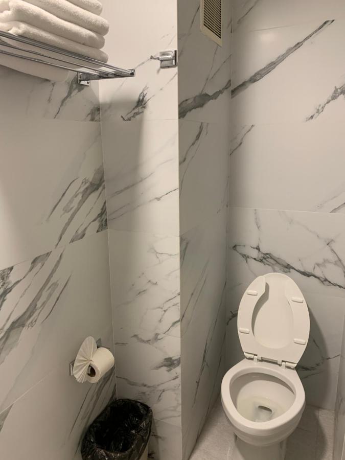 Fastos Hotel モンテレー エクステリア 写真